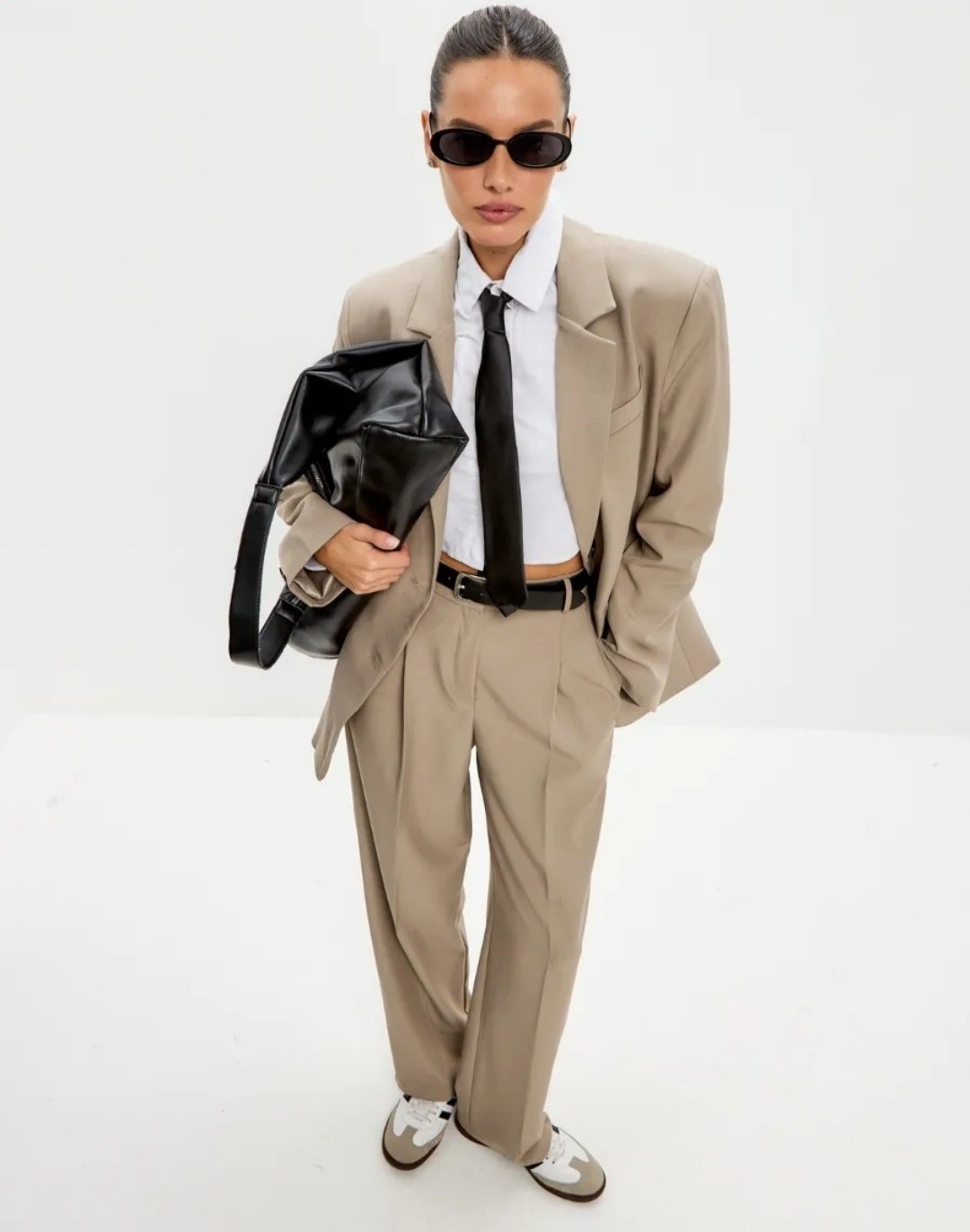 элегантные брюки,классические брюки,повседневные брюки,бежевые брюки,брюки модные