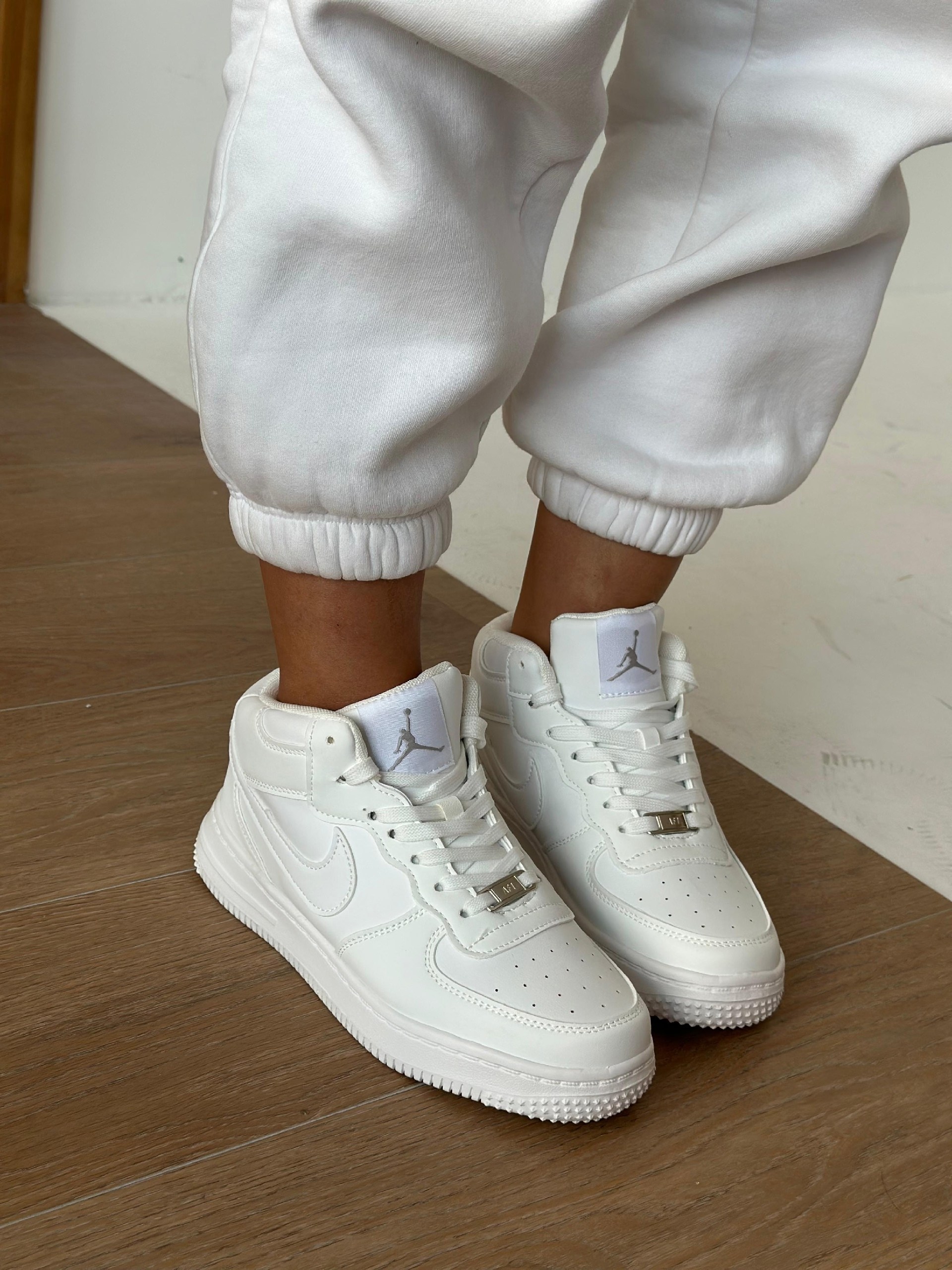 кроссовки женские nike air force,кросcовки nike air force 1,белые кеды аир форс,кроссовки найк аир форс женские,кроссовки nike air force 1 белые