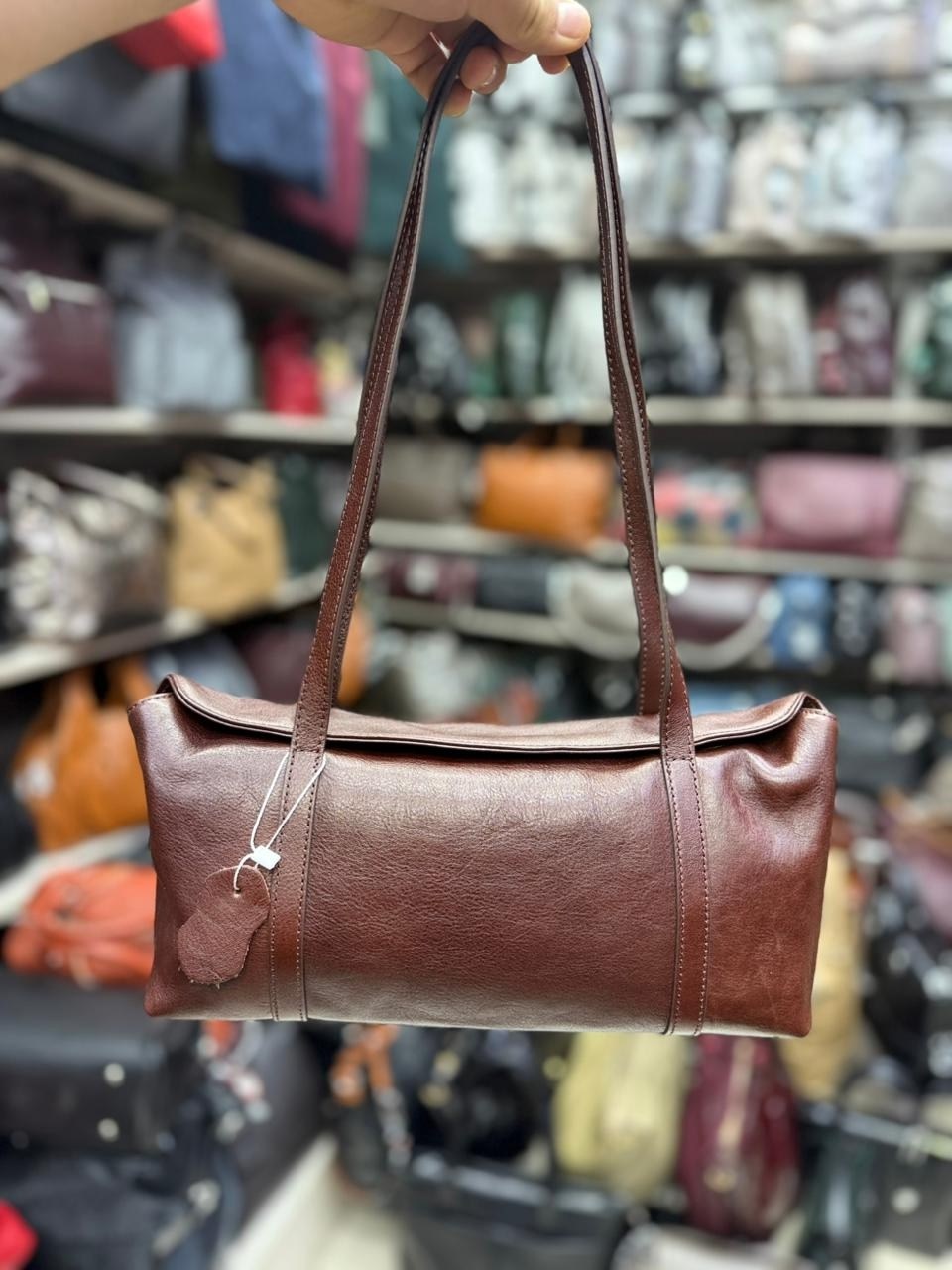 женская кожаная сумка,кожаная сумка,сумка,сумку,кожаная дорожная сумка