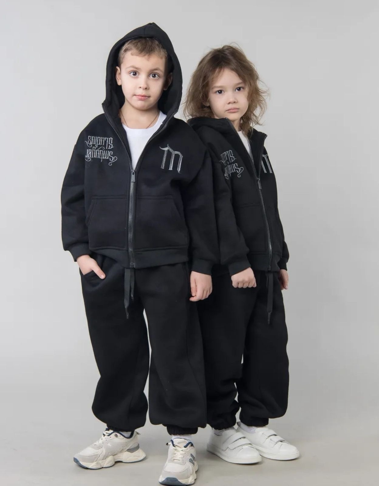 детский утепленный спортивный костюм,теплые спортивные костюмы,костюмы спортивные,костюм спортивный утеплeнный,спортивная одежда