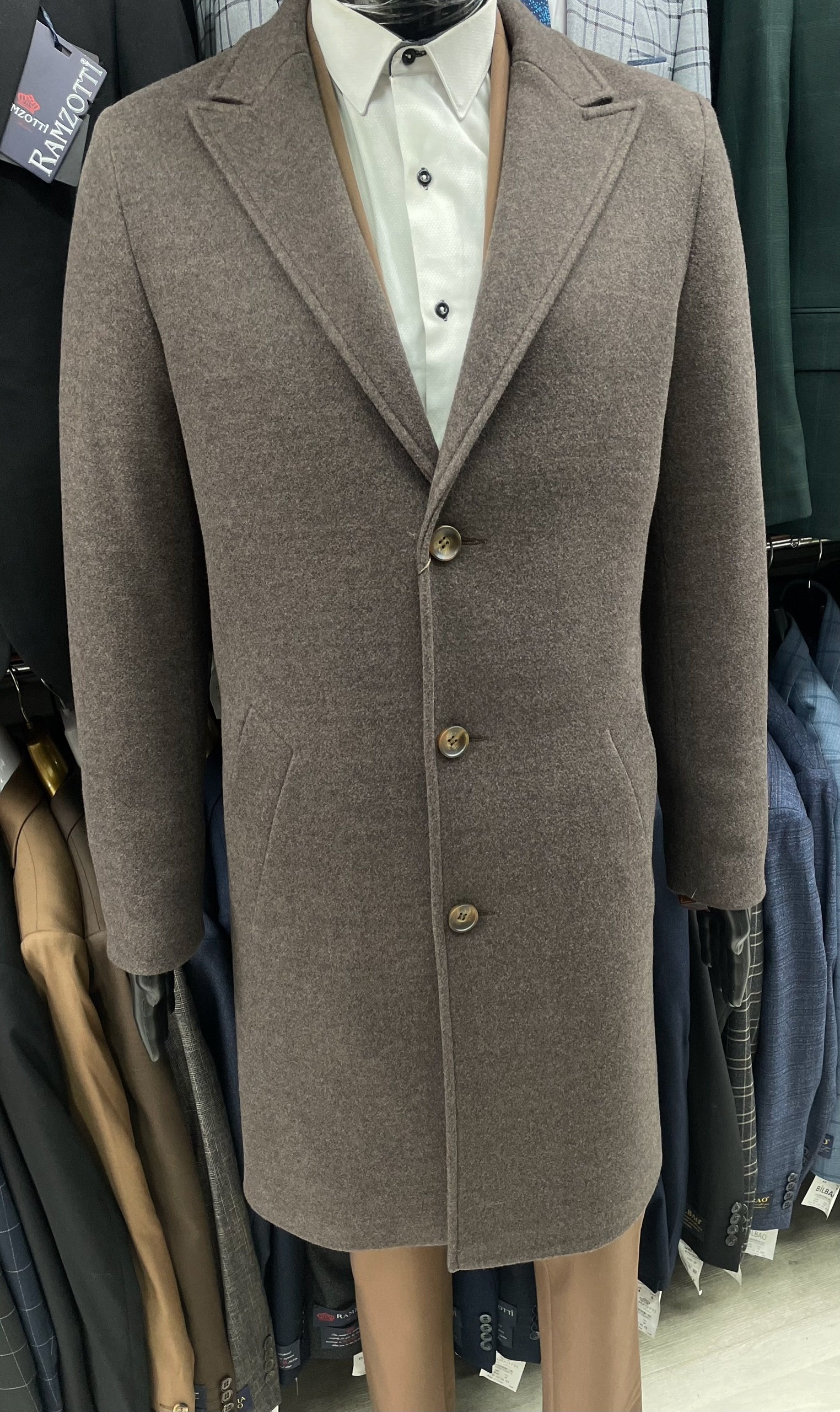 мужские пальто,мужское полупальто,пальто мужское демисезонное,классическое мужское пальто,пальто мужское коричневое