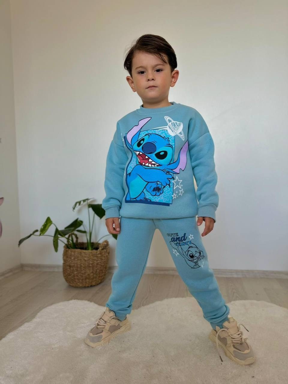 детский костюм,костюм на флисе,костюм для мальчика,спортивные костюм,детские одежда