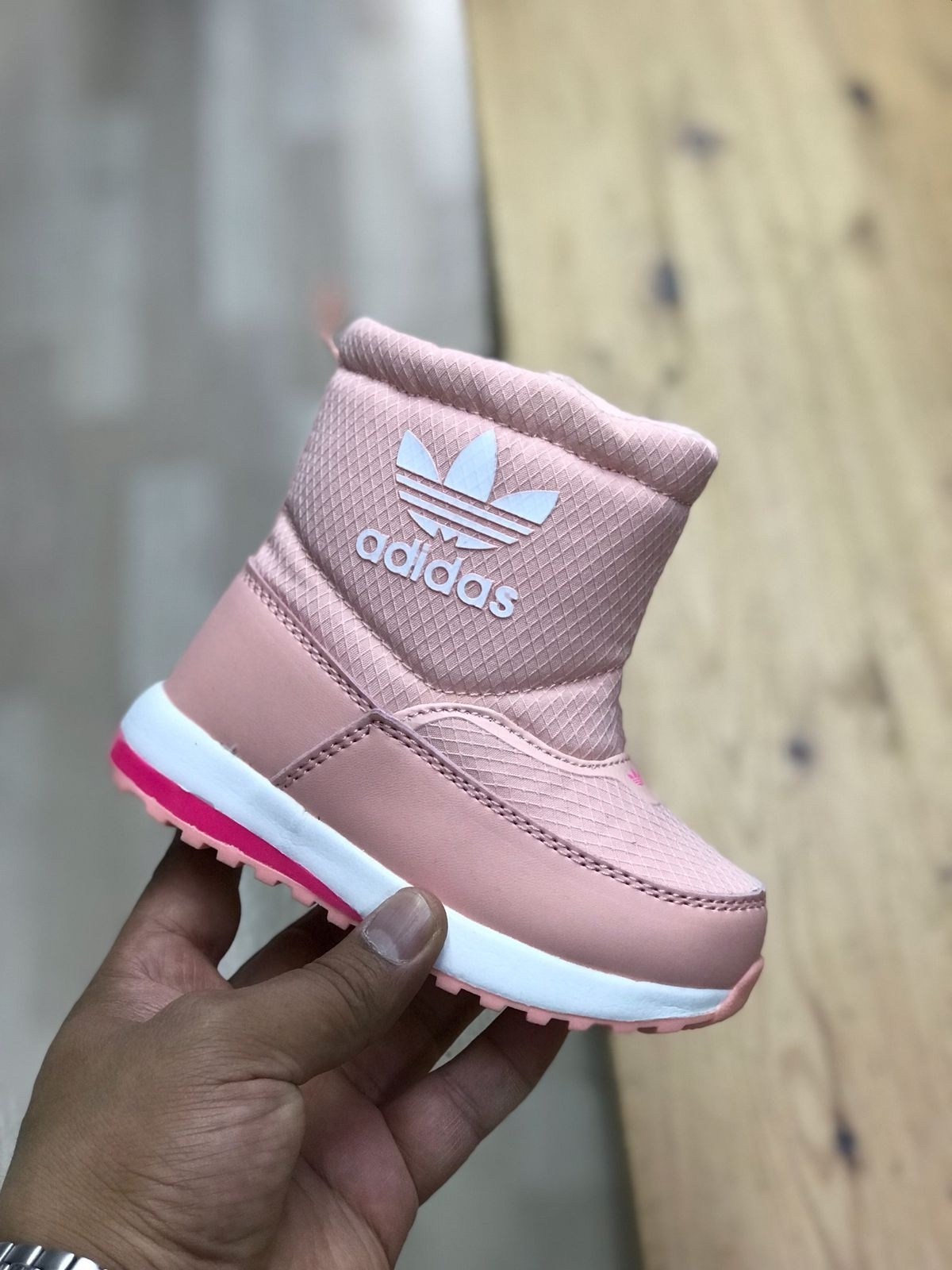 детские зимние сапоги адидас bb5464,дутики adidas,дутики адидас детские,зимние сапоги adidas superstar детские,дутики адидас женские