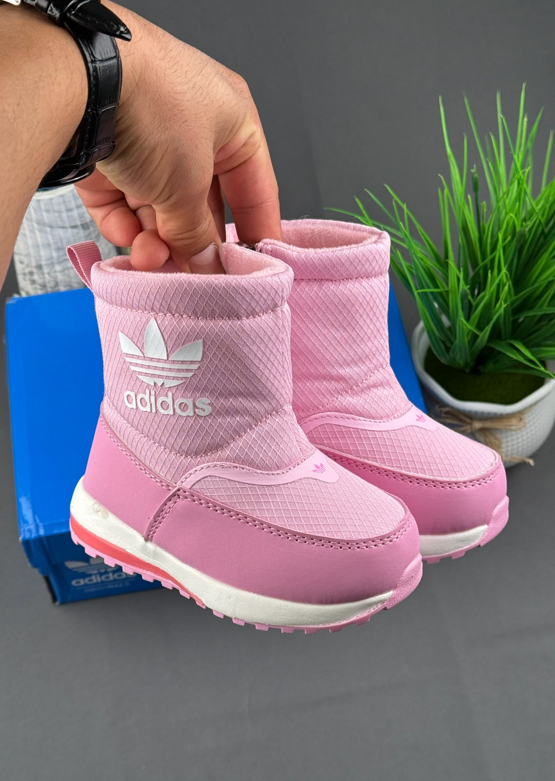 детские зимние сапоги адидас bb5464,дутики адидас детские,дутики adidas,дутики адидас детские зимние,зимние сапоги adidas superstar детские
