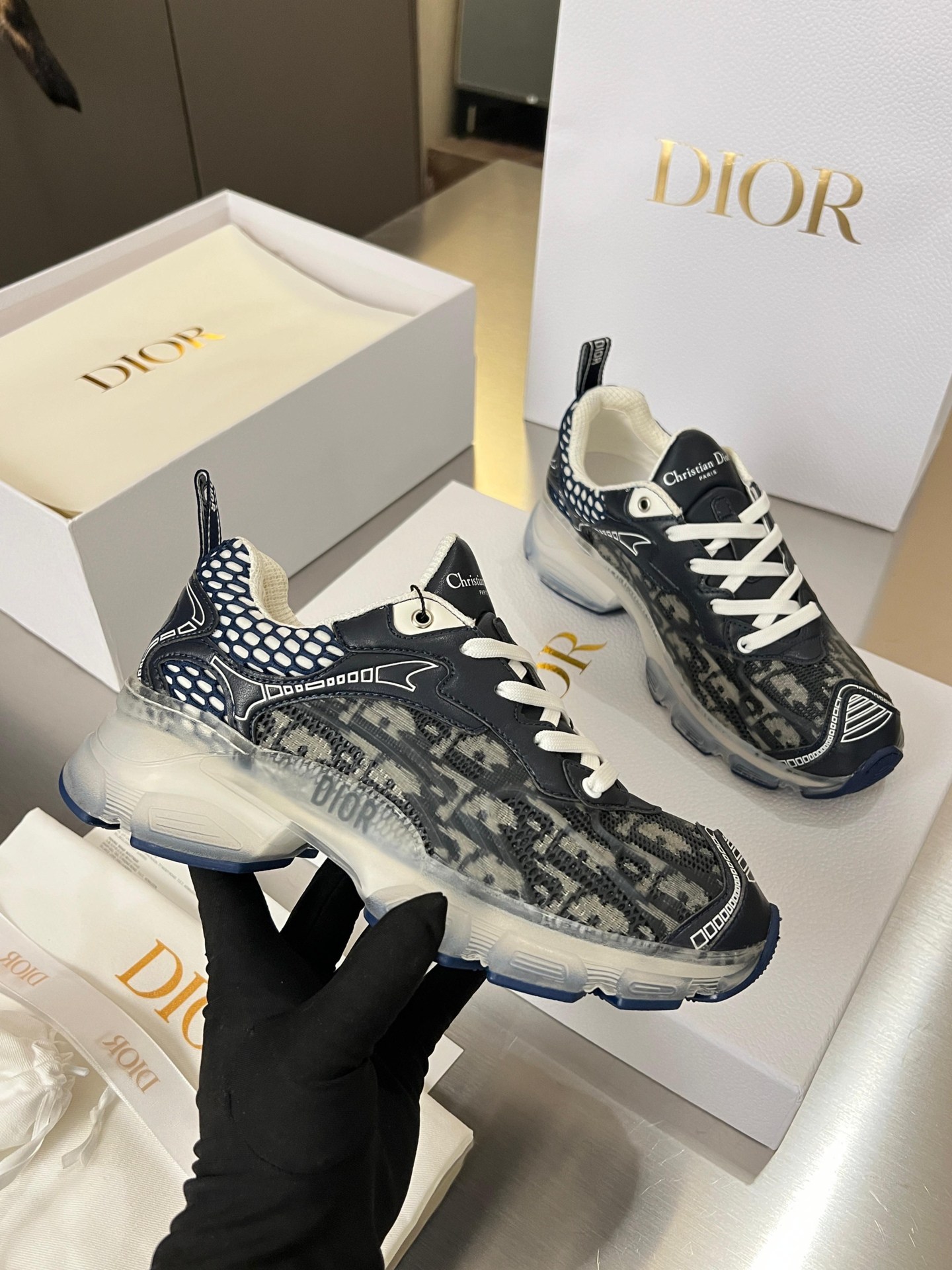 dior кроссовки,кроссовки christian dior,dior кроссовки мужские,диор кроссовки,женские кроссовки