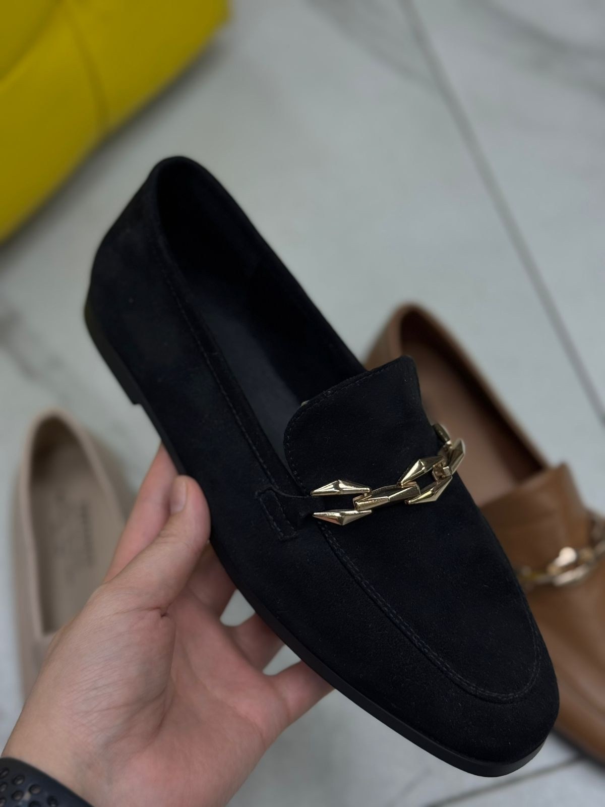 лоферы женские,модные лоферы,,лоферы с цепочкой,коричневые лоферы