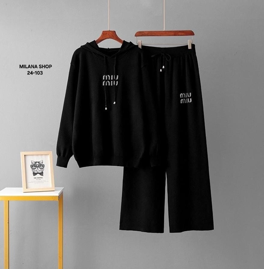 комплект одежды женские,комплект одежды moocie,комплект одежды miu,костюм с капюшоном,костюмы трикотажные