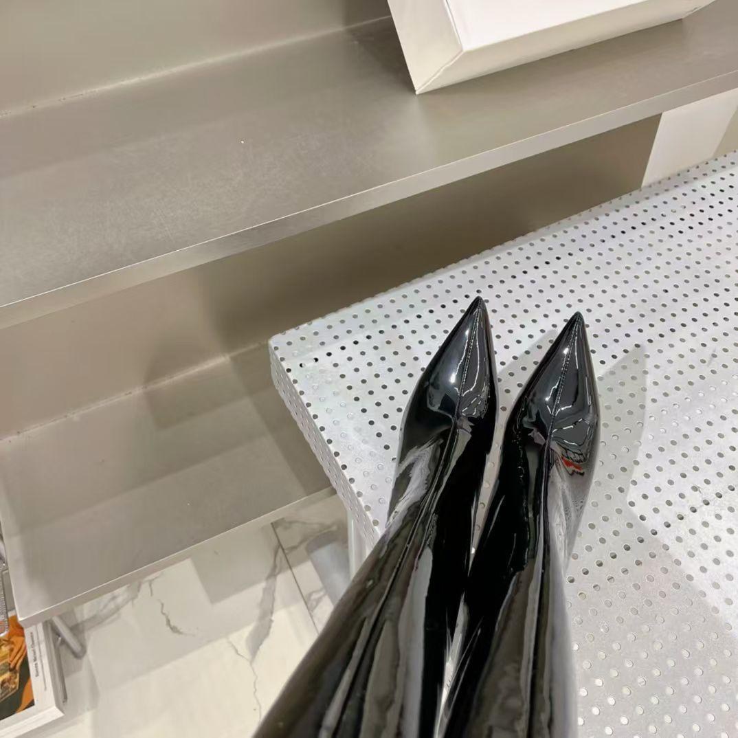 лакированные сапоги,лаковые сапоги,лаковые сапоги женские,женские сапоги,сапоги из лакированной кожи