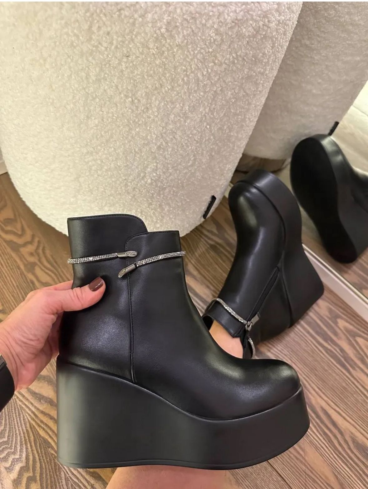 женские ботильоны на платформе,ботильоны на платформе,ботинки женские на платформе,женские ботильоны,полусапожки на платформе