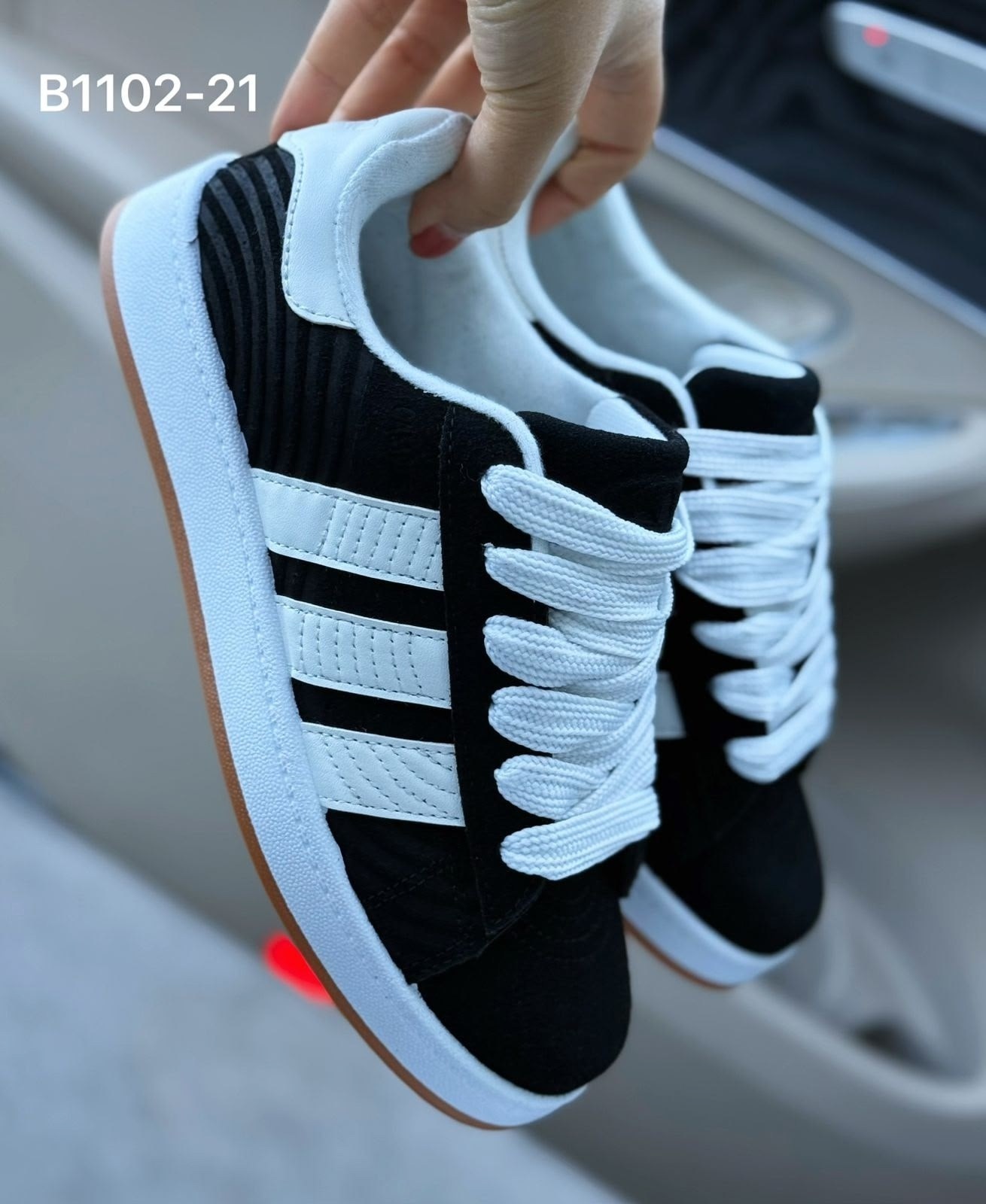 кеды адидас черные с белой подошвой,кроссовки adidas,кроссовки женскиe,,кроссовки адидас