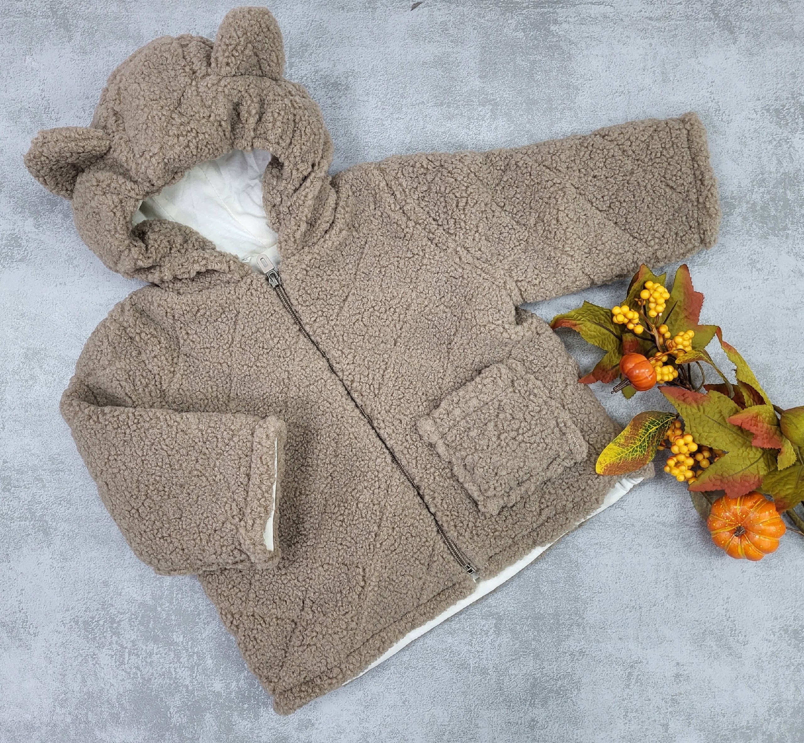 куртка для малыша,демисезонная куртка,куртка с капюшоном,плюшевая куртка для малыша,плюшевая куртка