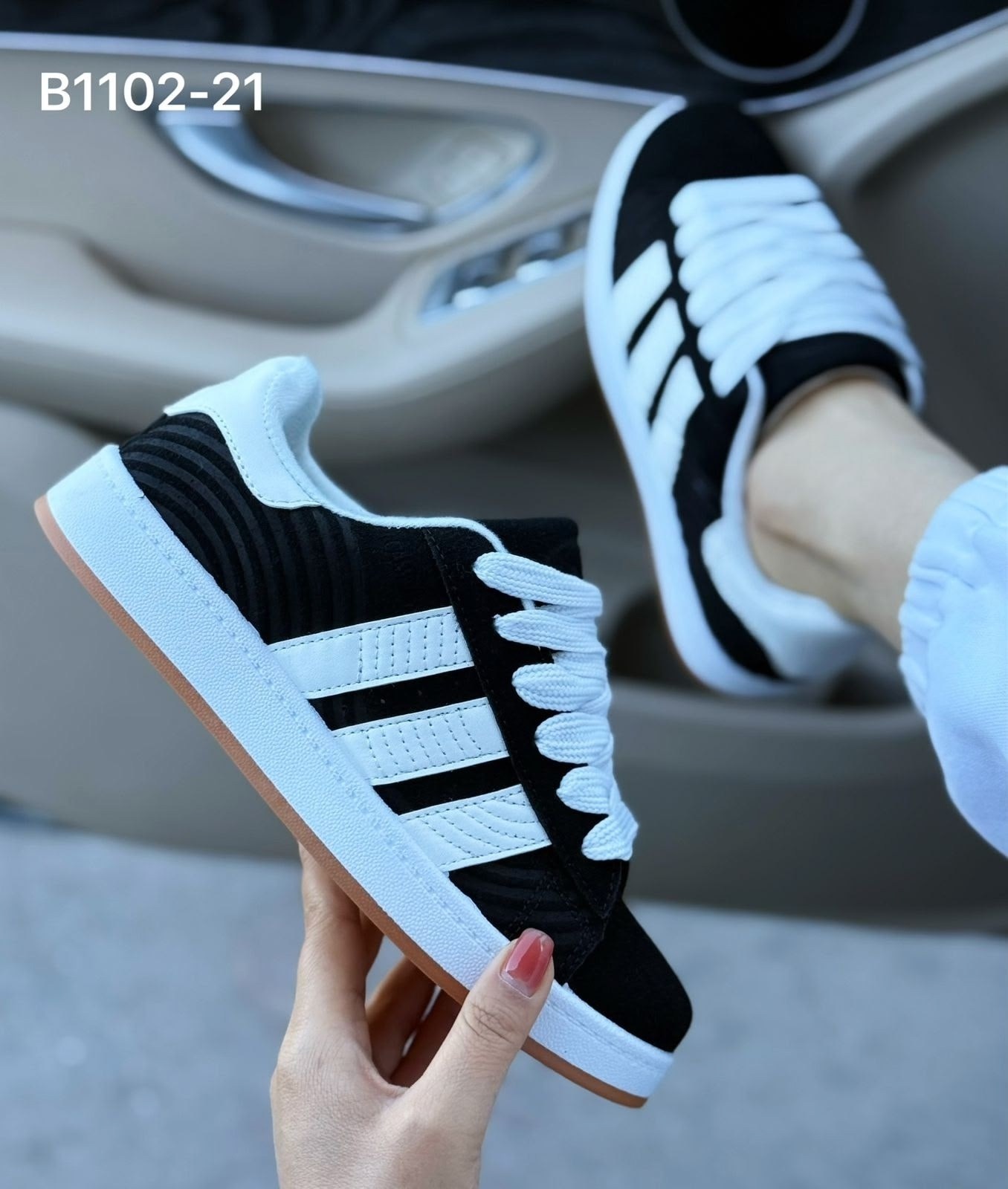 кеды адидас черные с белой подошвой,кроссовки adidas,кроссовки женскиe,,кроссовки адидас