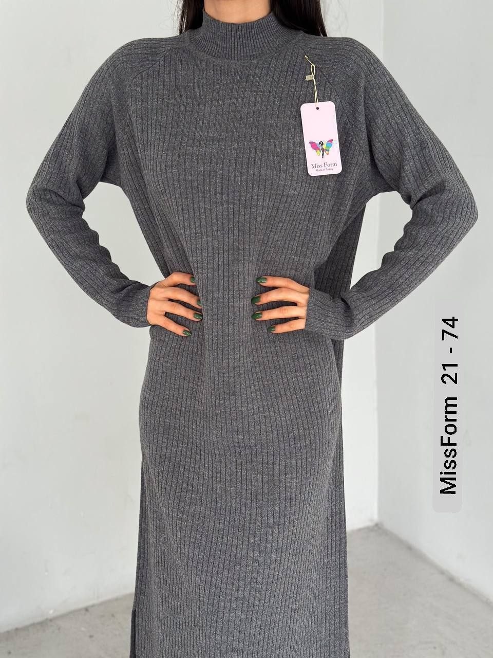 трикотажное платье макси,платье трикотажная,повседневное трикотажное платье,базовое трикотажное платье,платье теплое миди