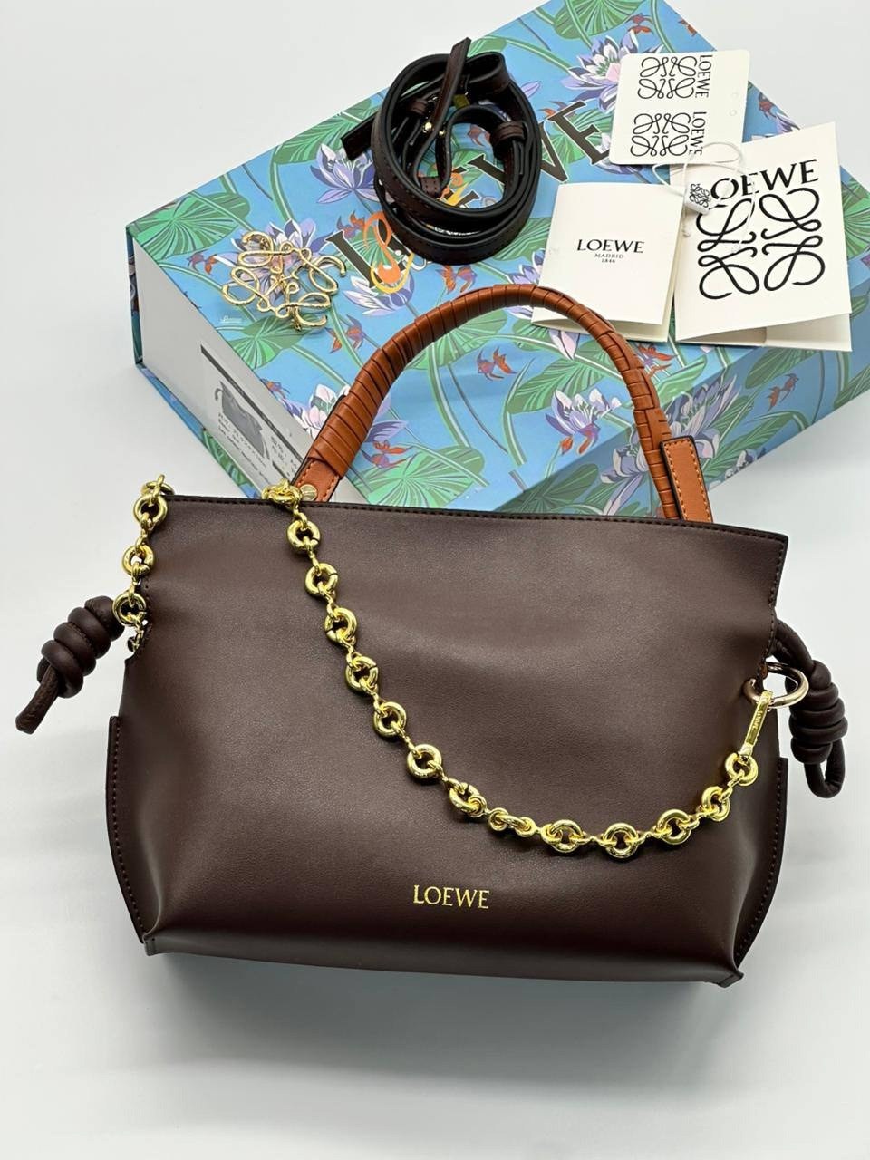 сумка loewe,сумка на плечо loewe,женская сумка loewe,loewe flamenco сумка,сумка женская