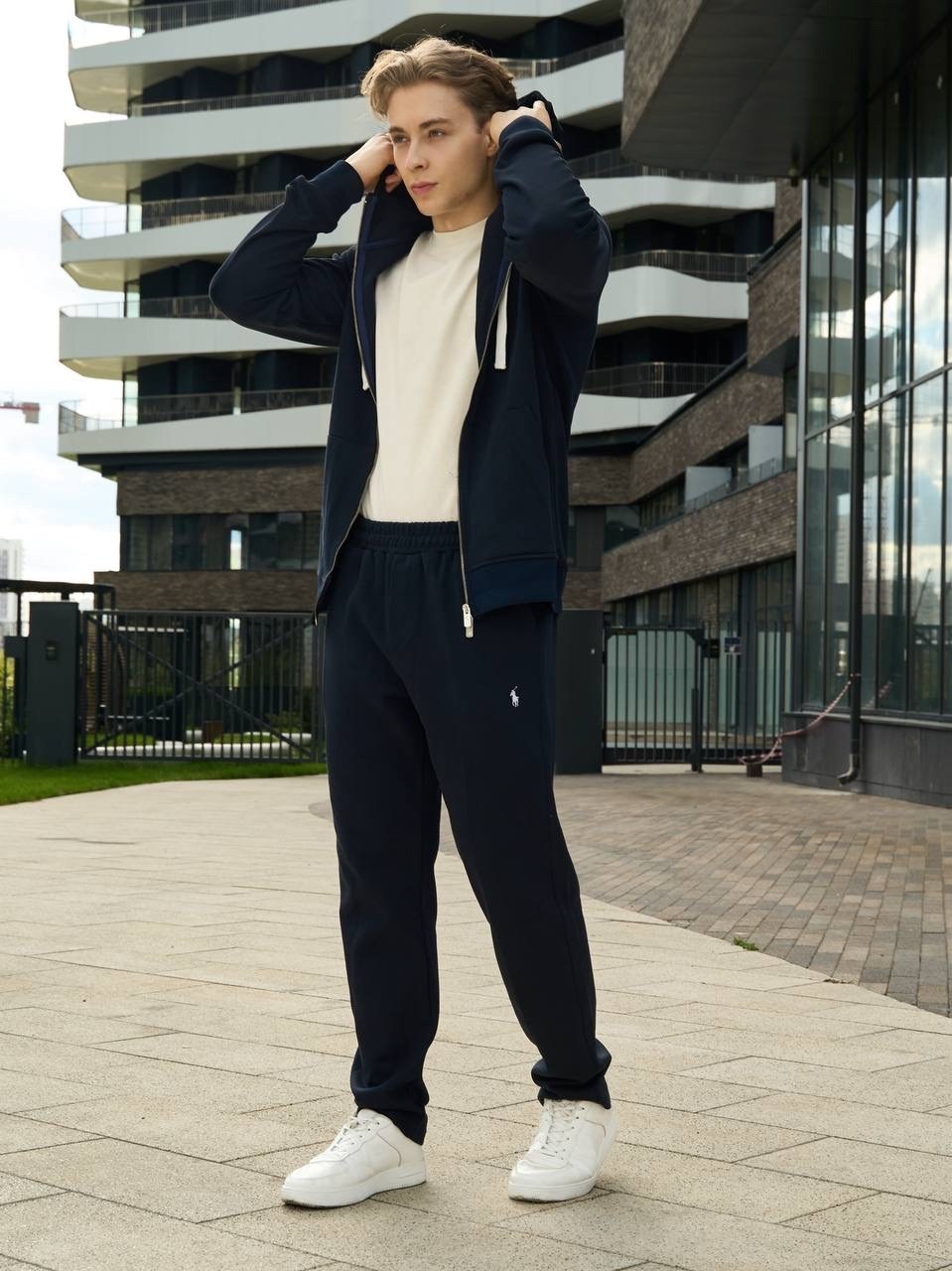 спортивный костюм brunello cucinelli,костюм brunello cucinelli,мужские спортивные костюмы,спортивные костюмы