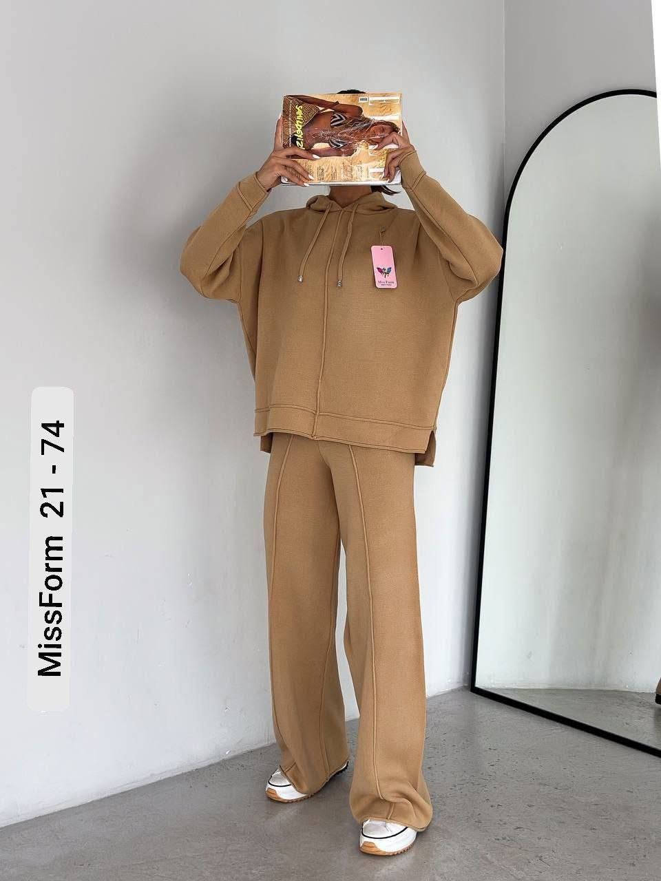 трикотажные костюмы,костюмы брючные,костюмы комплекты,костюм на флисе,женские костюмы