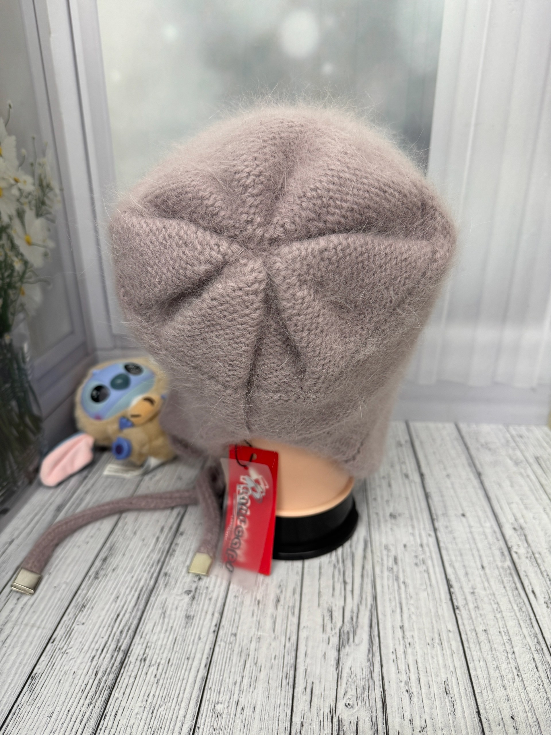 шапка ушанка из ангоры,белая шапка ушанка из ангоры,шапка ушанка женская ангора,вязаные шапки ушанки,вязаная шапка ушанка женская