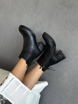 Ботинки