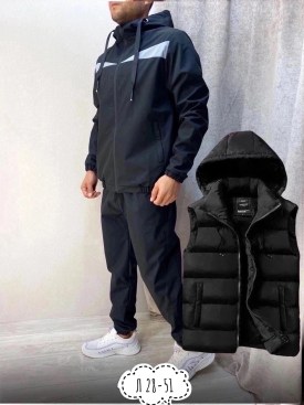 Костюм