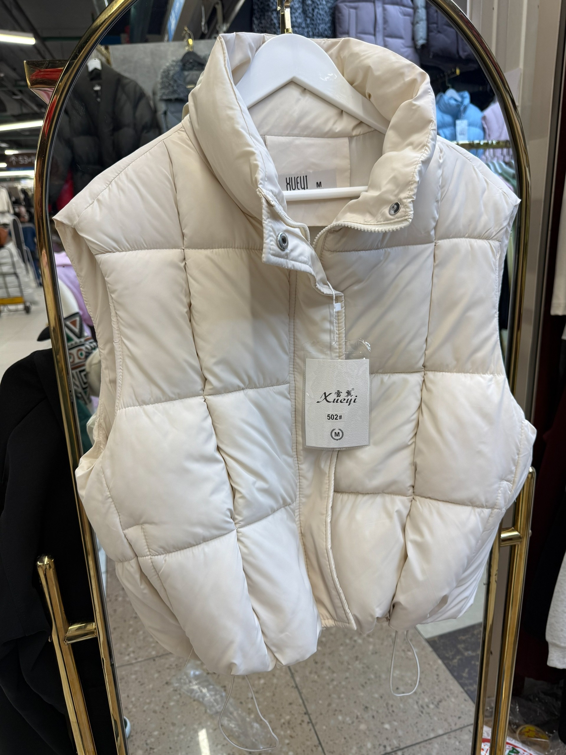 женская жилетка,жилет,жилет женский,жилет бежевый,жилет женский теплый