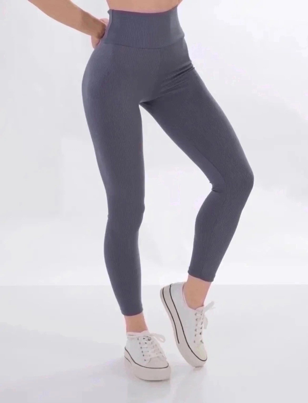 серые легинсы в рубчик,женские леггинсы,леггинсы в рубчик,бесшовные легинсы в рубчик,женские легинсы