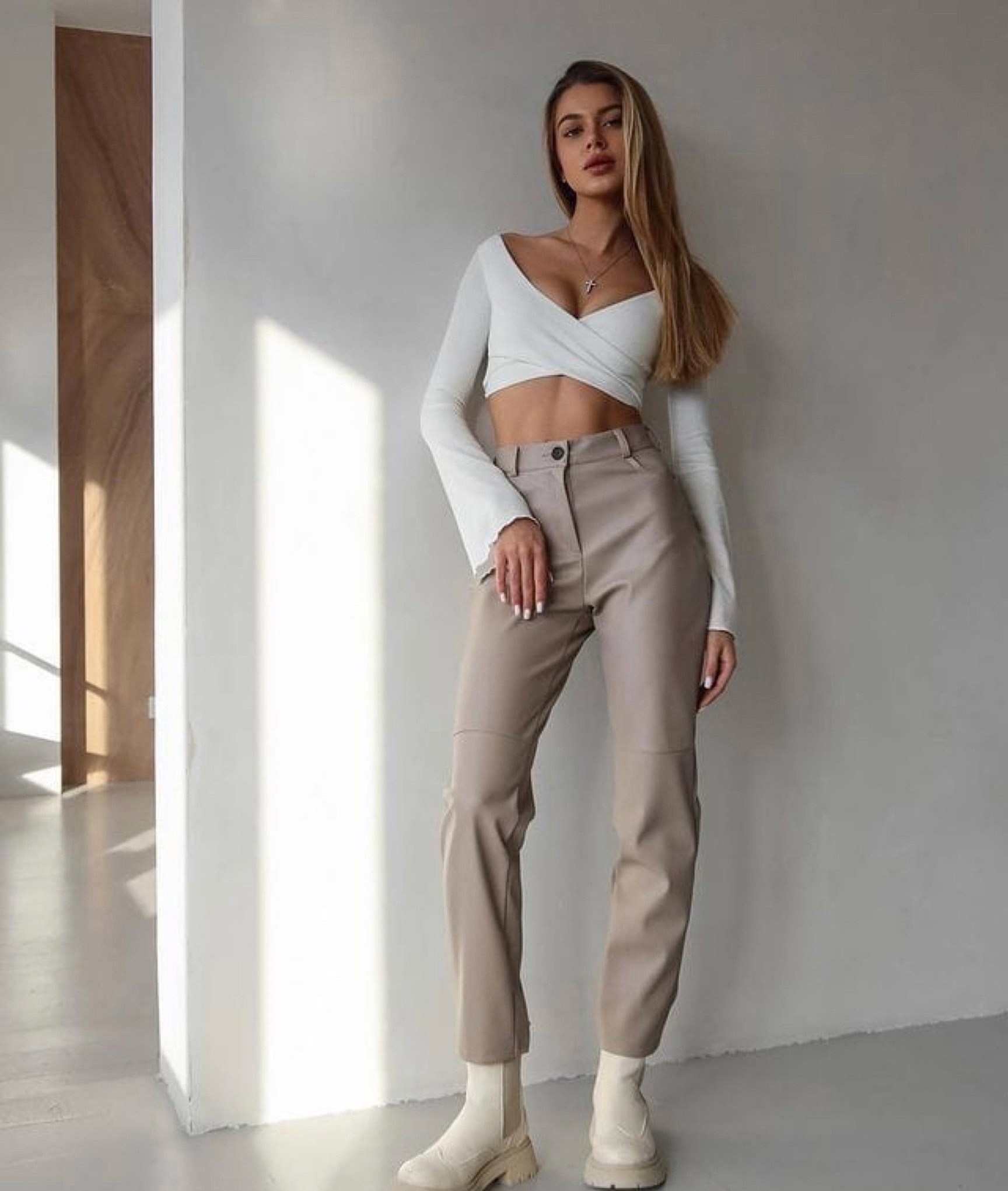 женские джинсы,джинсы женские черные,джинсы женские широкие,женские джинсы cracpot