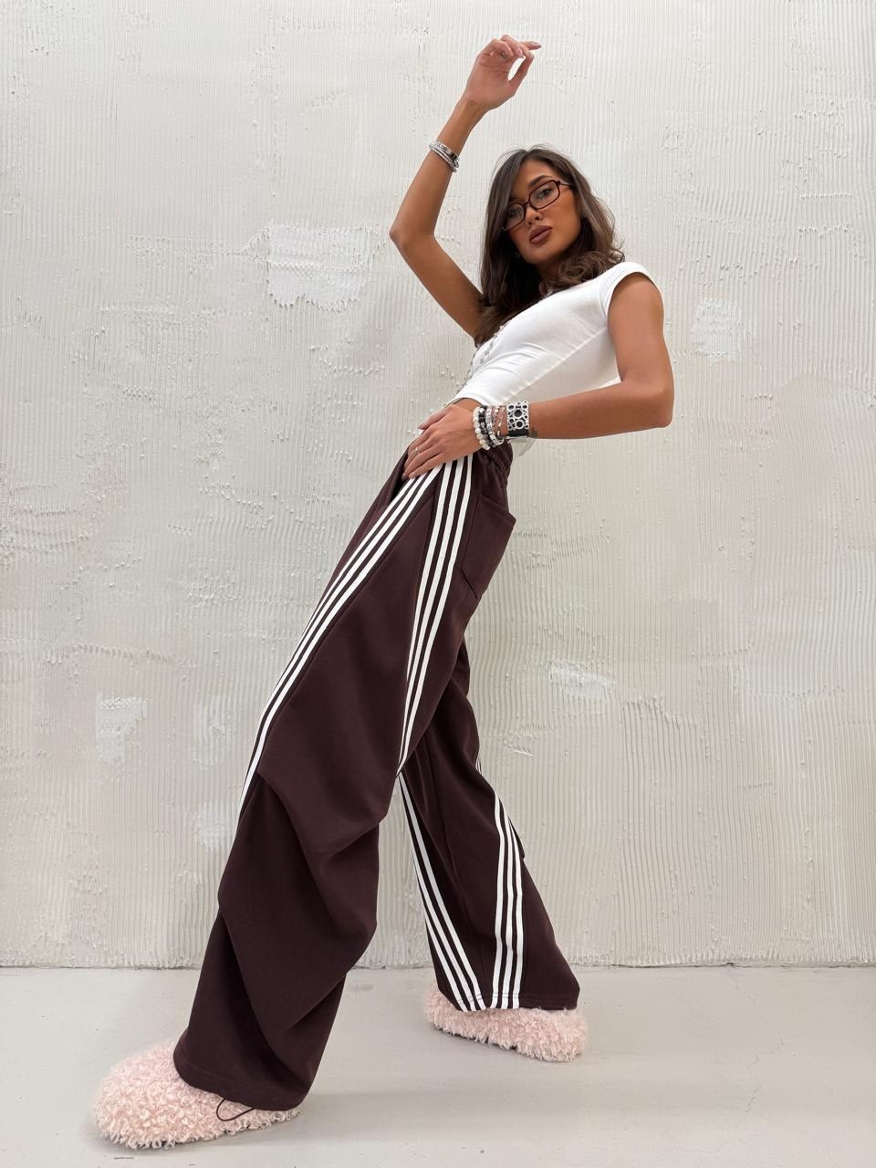 спортивные брюки,спортивный штаны,брюки в спортивном стиле,модные брюки,спортивные брюки женские