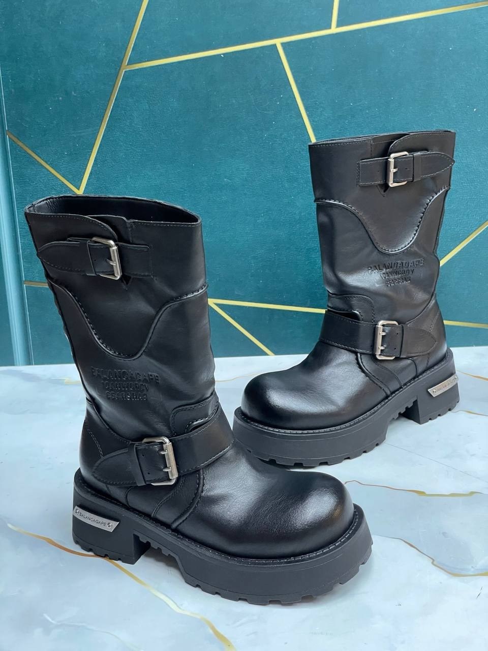 ,сапоги модные,женские сапоги,женские сапоги до середины икры,женские ботинки