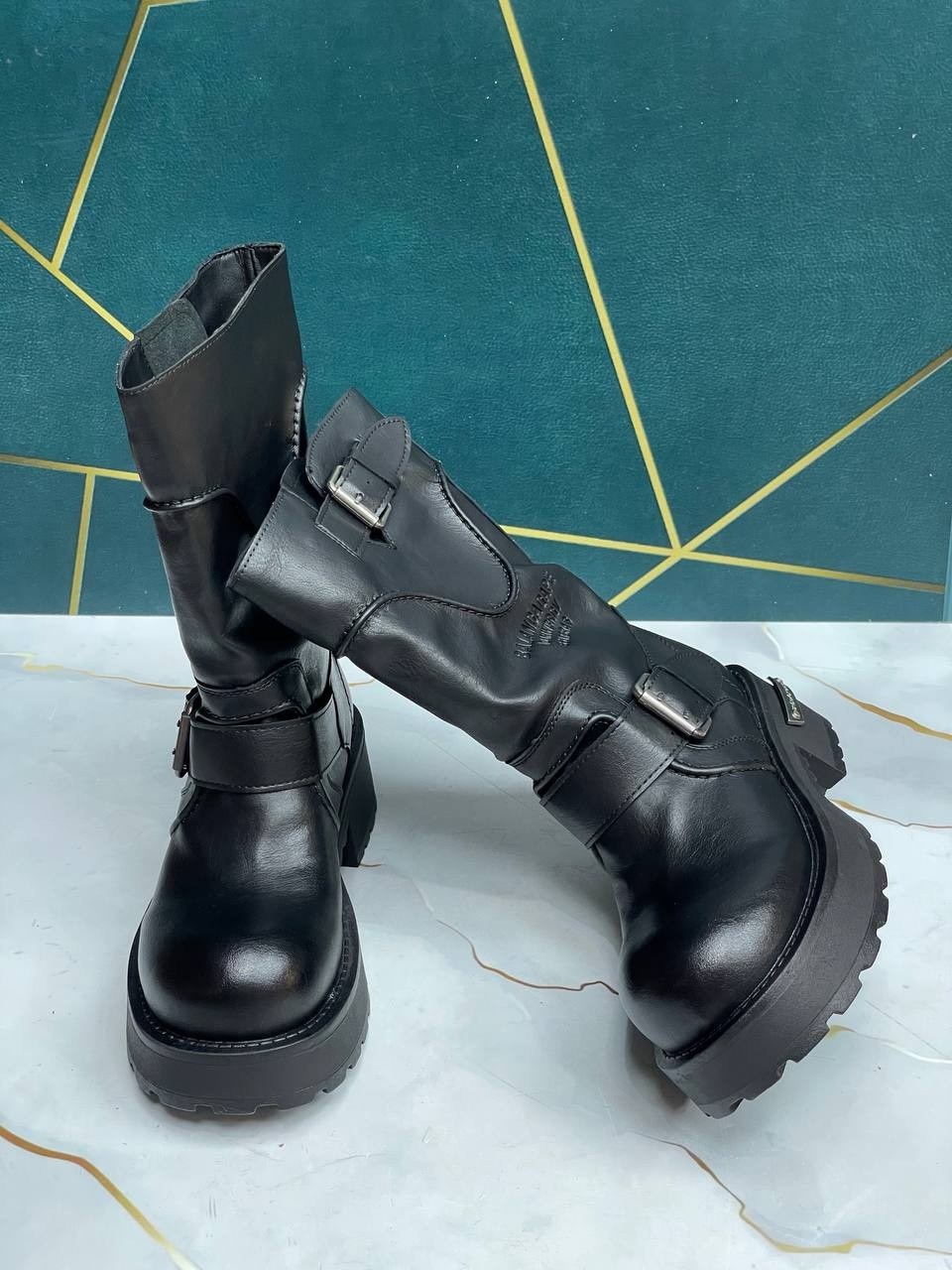 ,сапоги модные,женские сапоги,женские сапоги до середины икры,женские ботинки