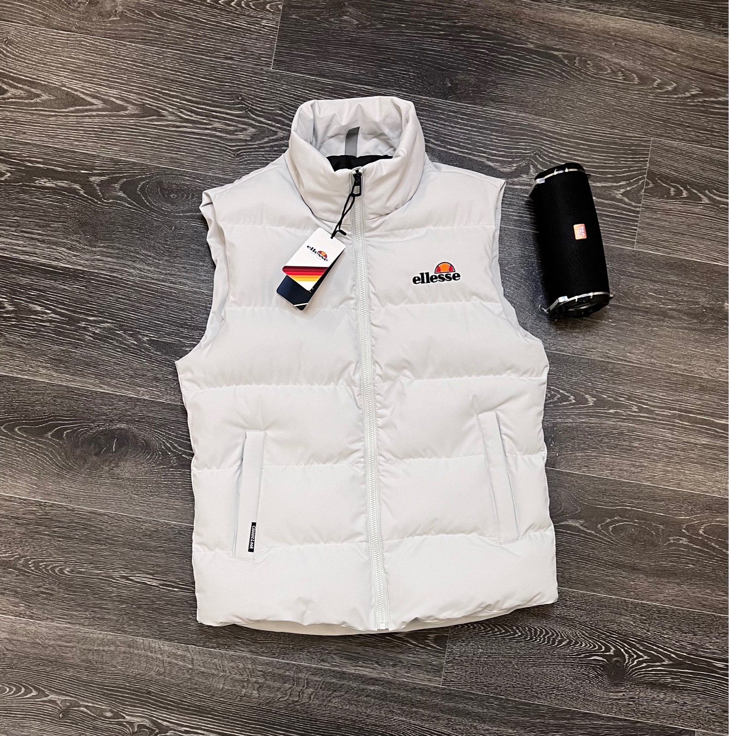 жилет ellesse,жилетка ellesse,жилет утепленный ellesse,жилет ellesse жилет барди,жилетка адидас