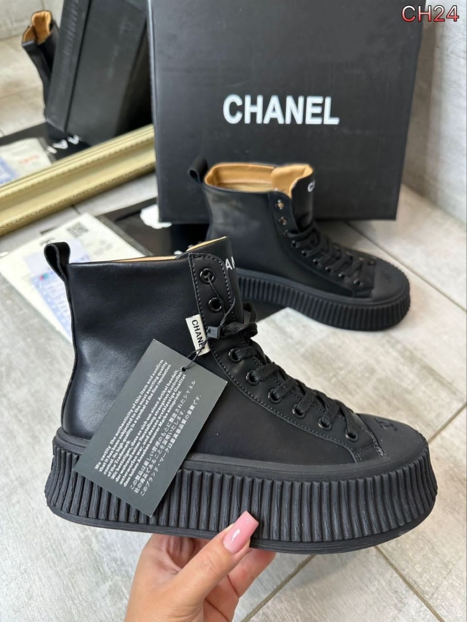 ботинки chanel,chanel кроссовки,кроссовки зимние шанель,кеды chanel,кеды шанель женские с мехом