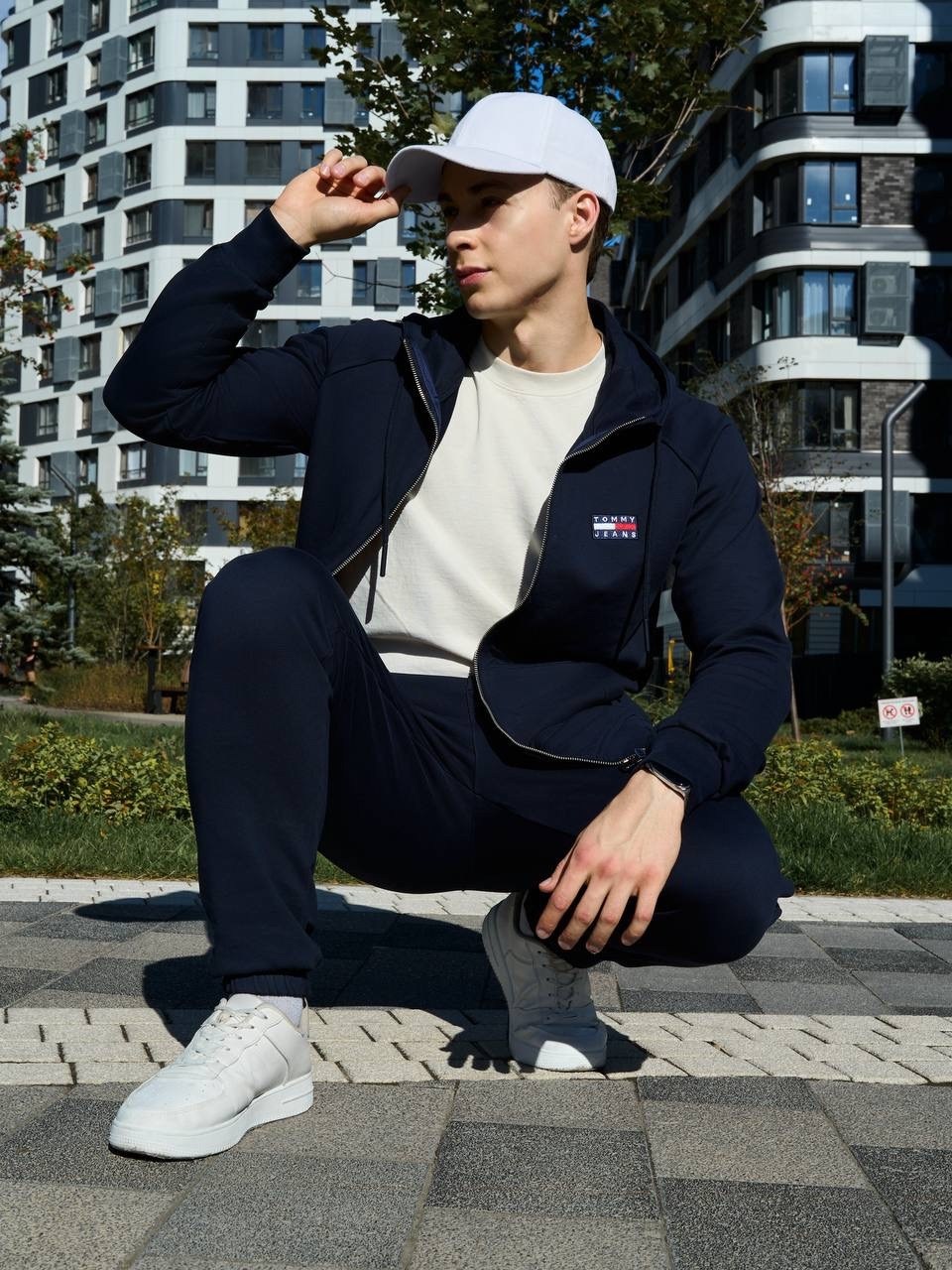 спортивный костюм tommy hilfiger,спортивный костюм томми хилфигер мужские,спортивный костюм томми хилфигер,костюм на флисе мужской,спортивные костюмы мужские