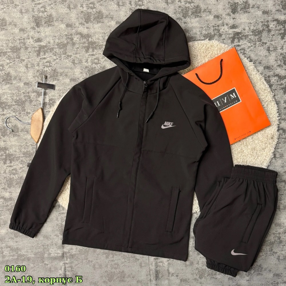 костюм найк мужской черный с капюшоном спортивный костюм,спортивные костюмы nike,спортивные костюм,спортивный костюм мужской nike,мужские спортивные костюмы