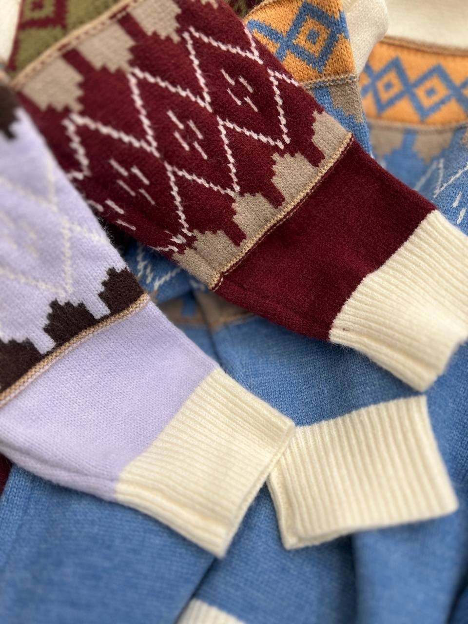 жилетка женская,жилет,стильная жилетка,жилетка на синтепоне,жилет утепленная