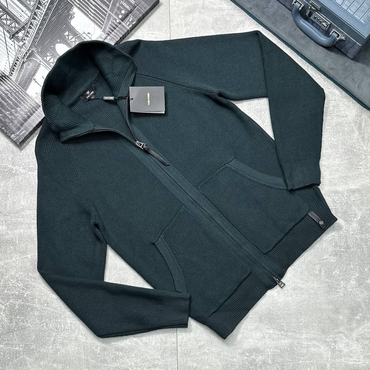 мужские свитера,мужская кофта,кофта на молнии,кофта на замке,мужские кардиганы