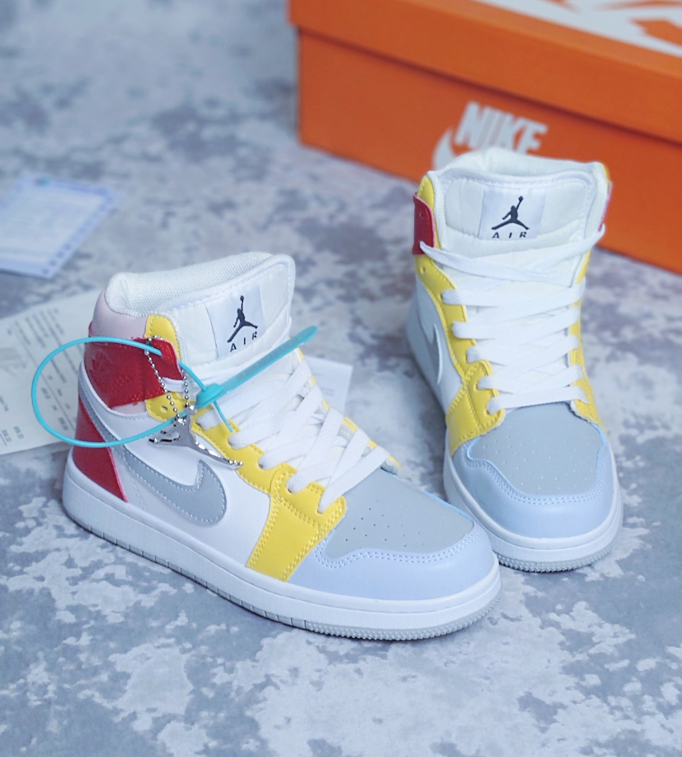 nike air jordan 1 mid,air jordan 1 mid,air jordan 1 mid to my first coach,jordan 1 mid to my first coach,nike air jordan 1