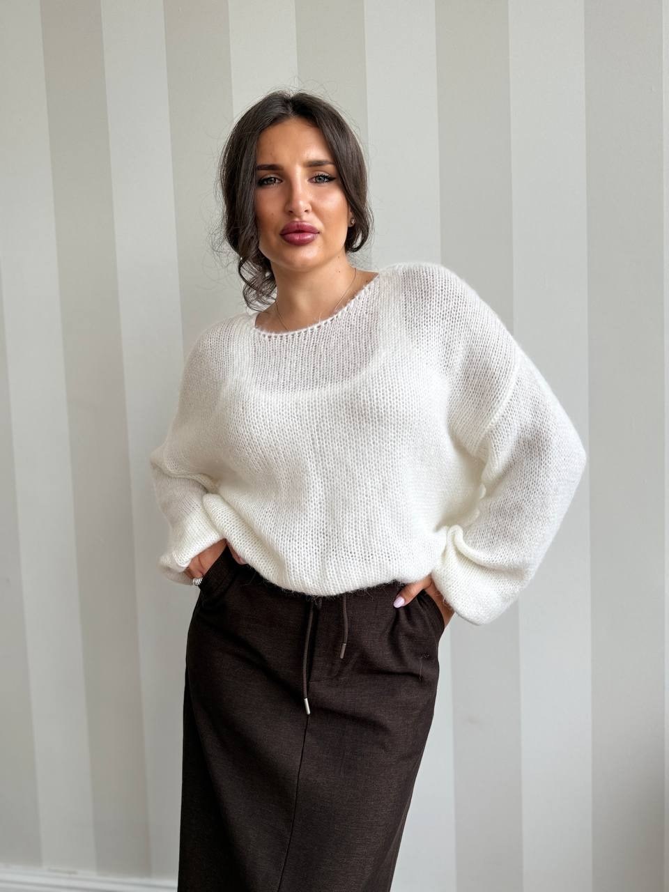 белый свитер оверсайз,cвитер вязаный оверсайз,вязаные свитера,джемпер,вязаный женский свитер