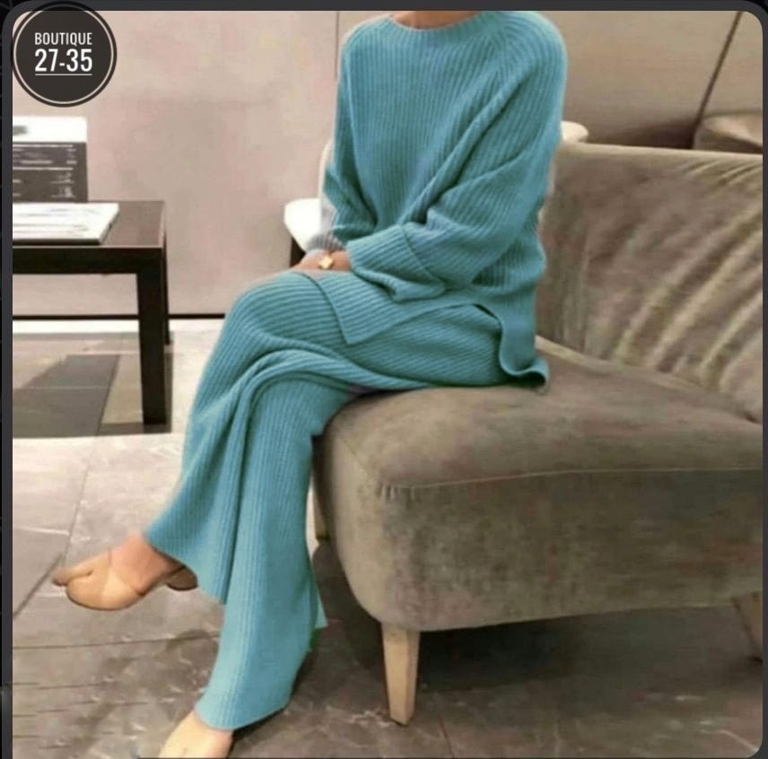 женский трикотажный костюм из двух предметов,костюм женский трикотажный,трикотажные костюмы,вязаные костюмы женские,вязаные костюмы