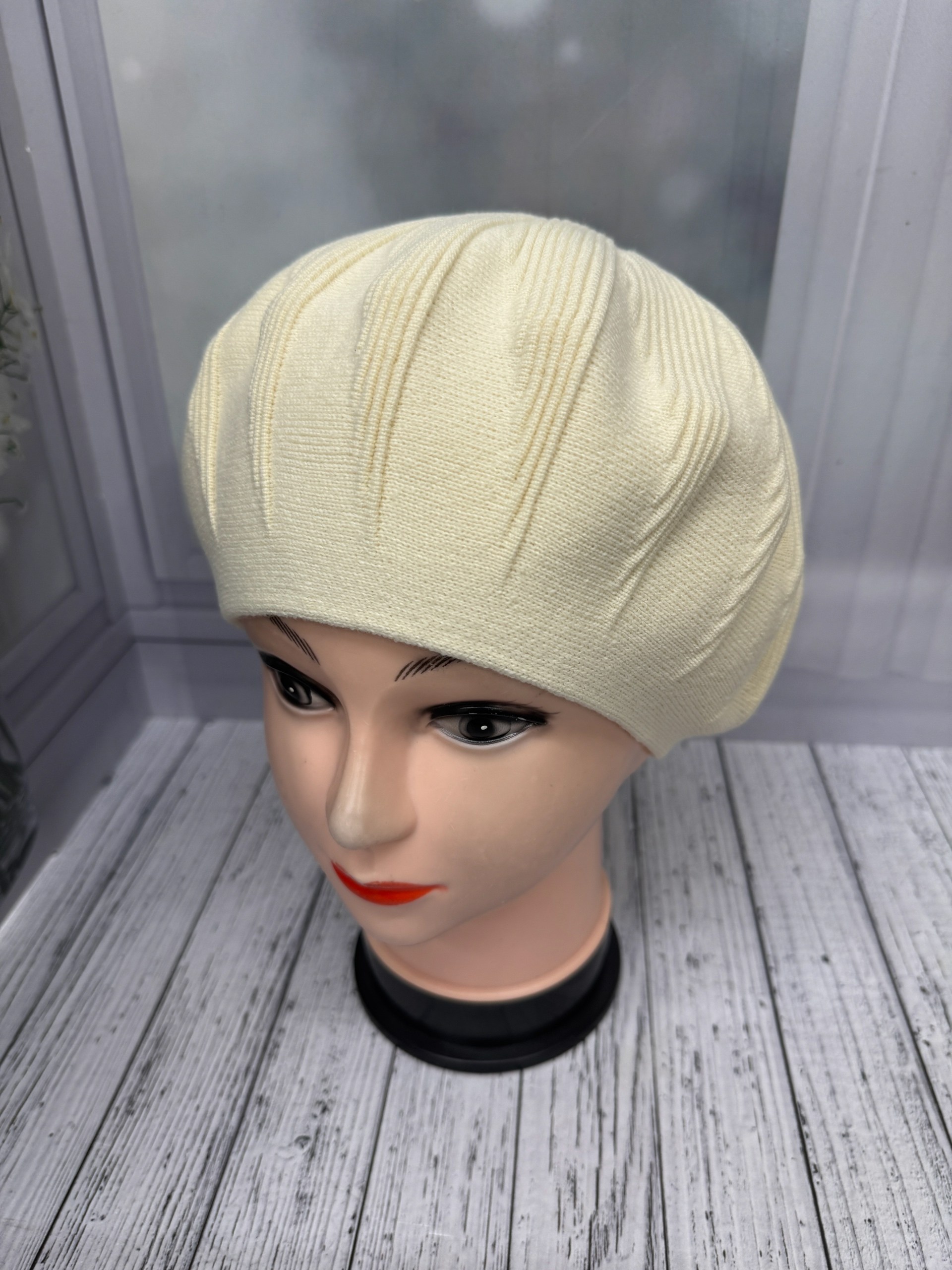 шапка для женщин,женские шапки,берет,берет классический,берет женский