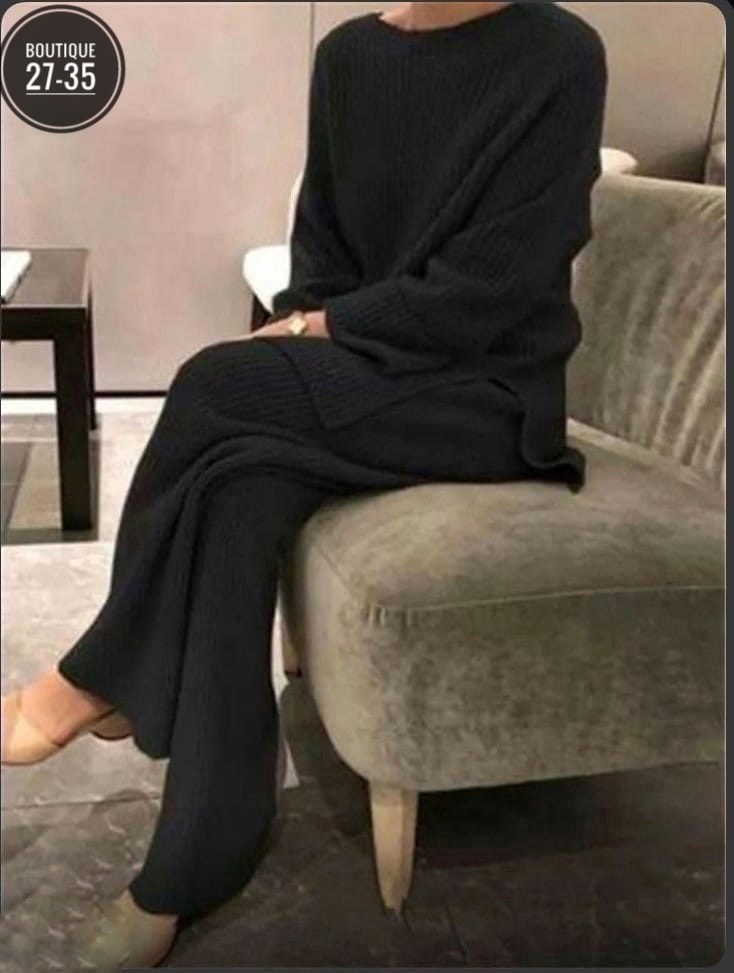 женский трикотажный костюм из двух предметов,костюм женский трикотажный,трикотажные костюмы,вязаные костюмы женские,вязаные костюмы