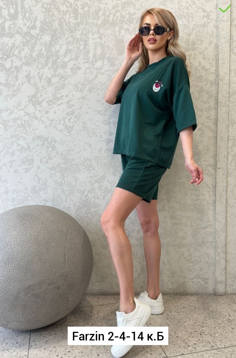 женские костюмы,женский костюм спортивный с шортами,женский костюм с шортами,спортивные костюмы женские,костюмы комплекты