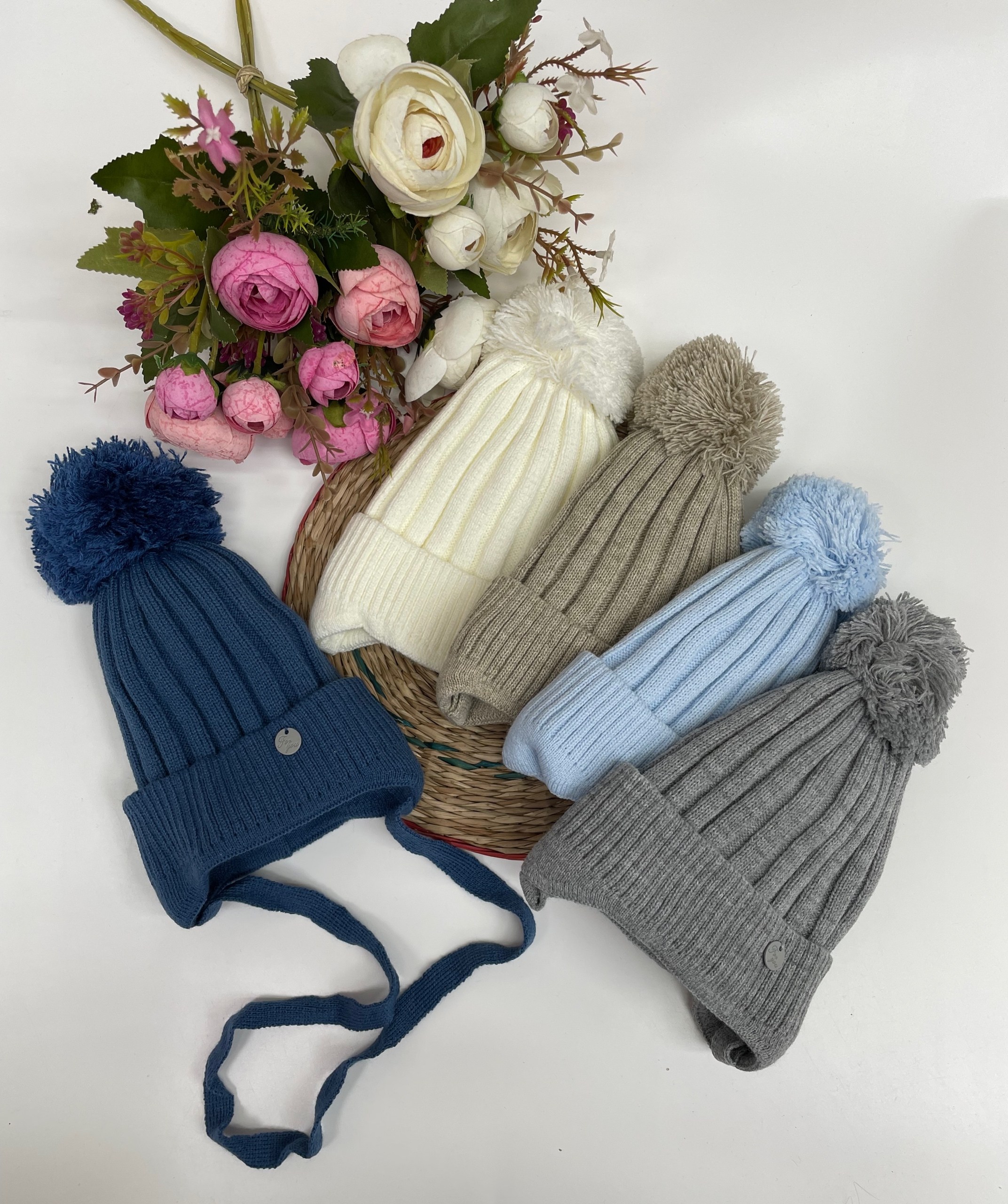 шапочка для новорожденного,шапочка для малыша,детские шапочки,шапка вязаная для девочек,шапочка