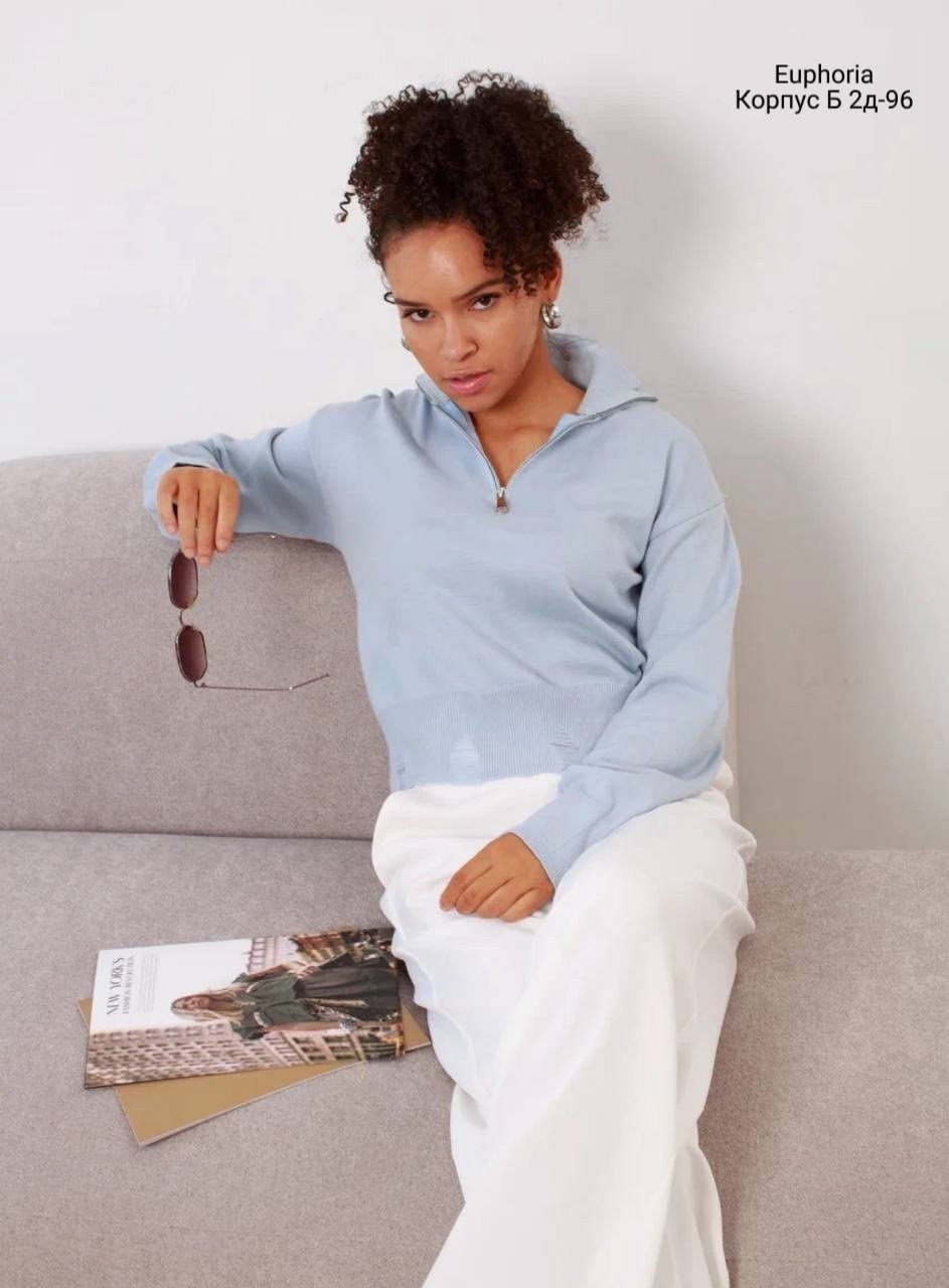 джемпер повседневный,трикотажный джемпер,бежевый джемпер,джемпер теплый,джемпер