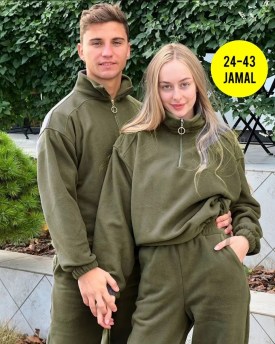 Костюм