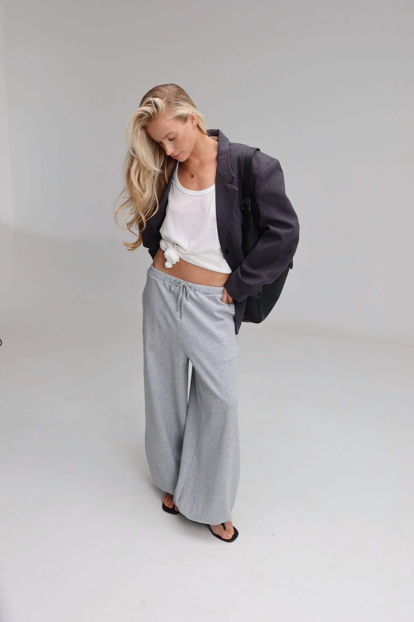 стильные костюмы,трикотажные костюмы,костюм оверсайз,костюмы спортивные женские