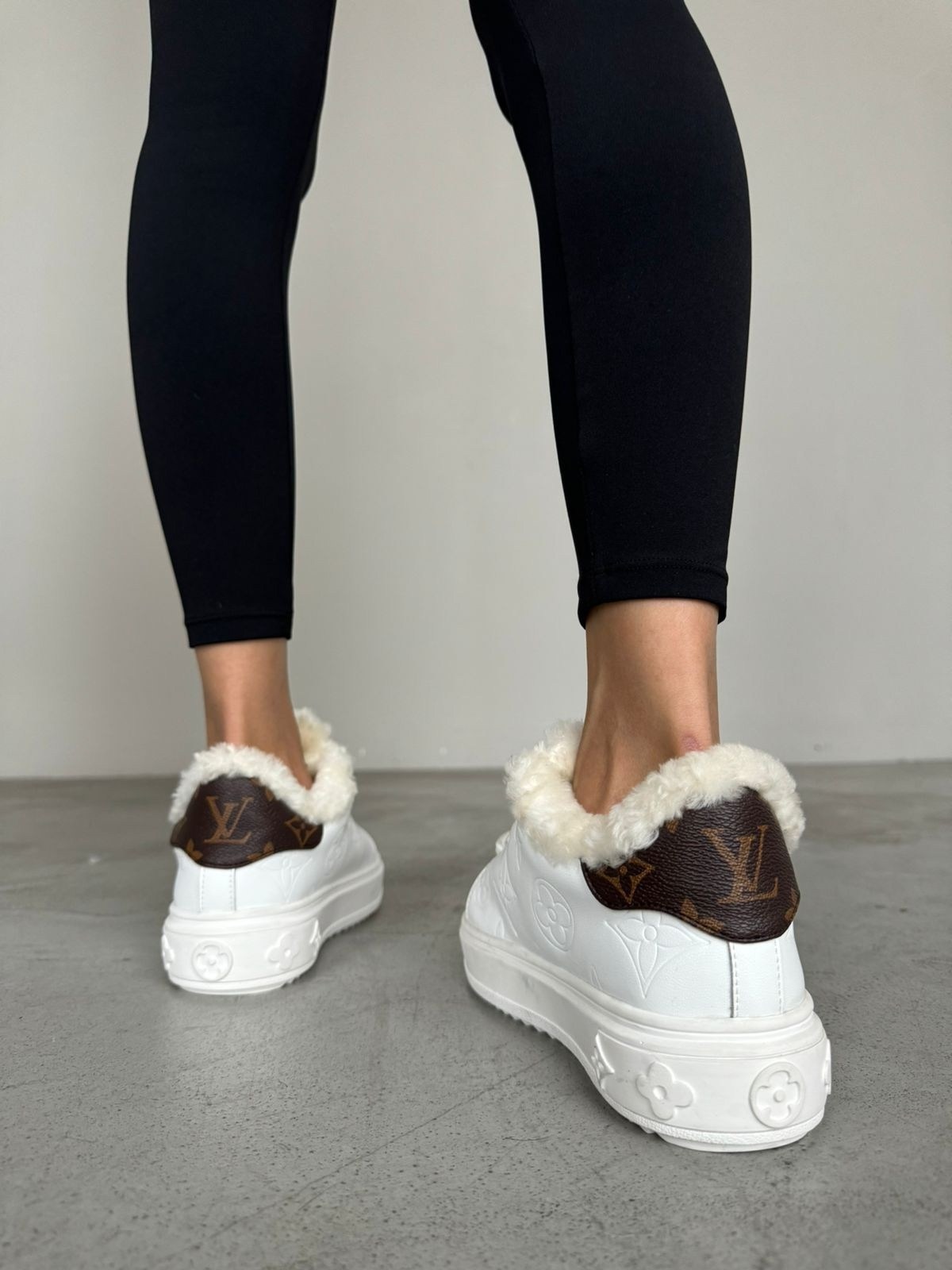 кроссовки женскиe,кроссовки женские зимние,,кроссовки белые женские,зимняя женская