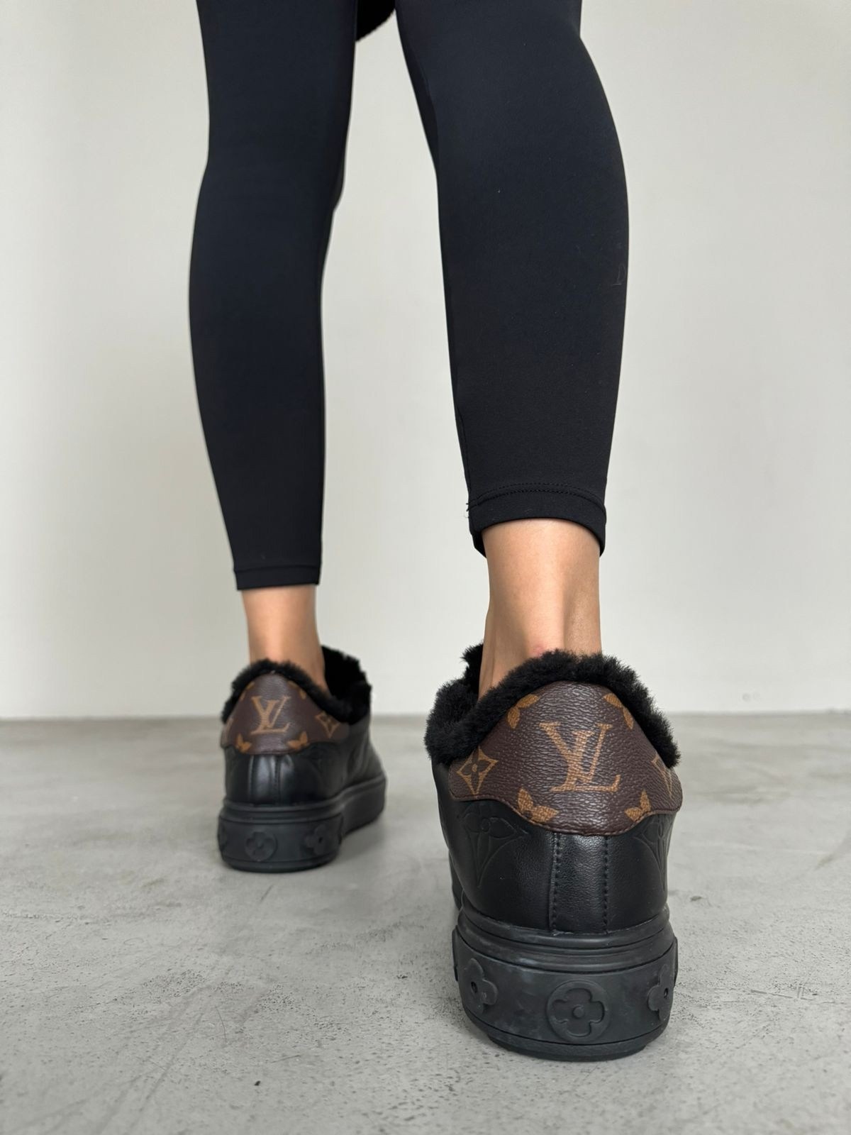 кроссовки женскиe,кроссовки женские зимние,,кроссовки белые женские,зимняя женская