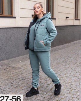 Костюм