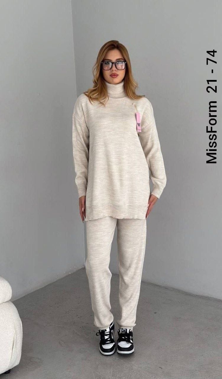 трикотажный костюм,вязаные костюмы,трикотажные костюмы женские,теплый костюм,костюм с брюками