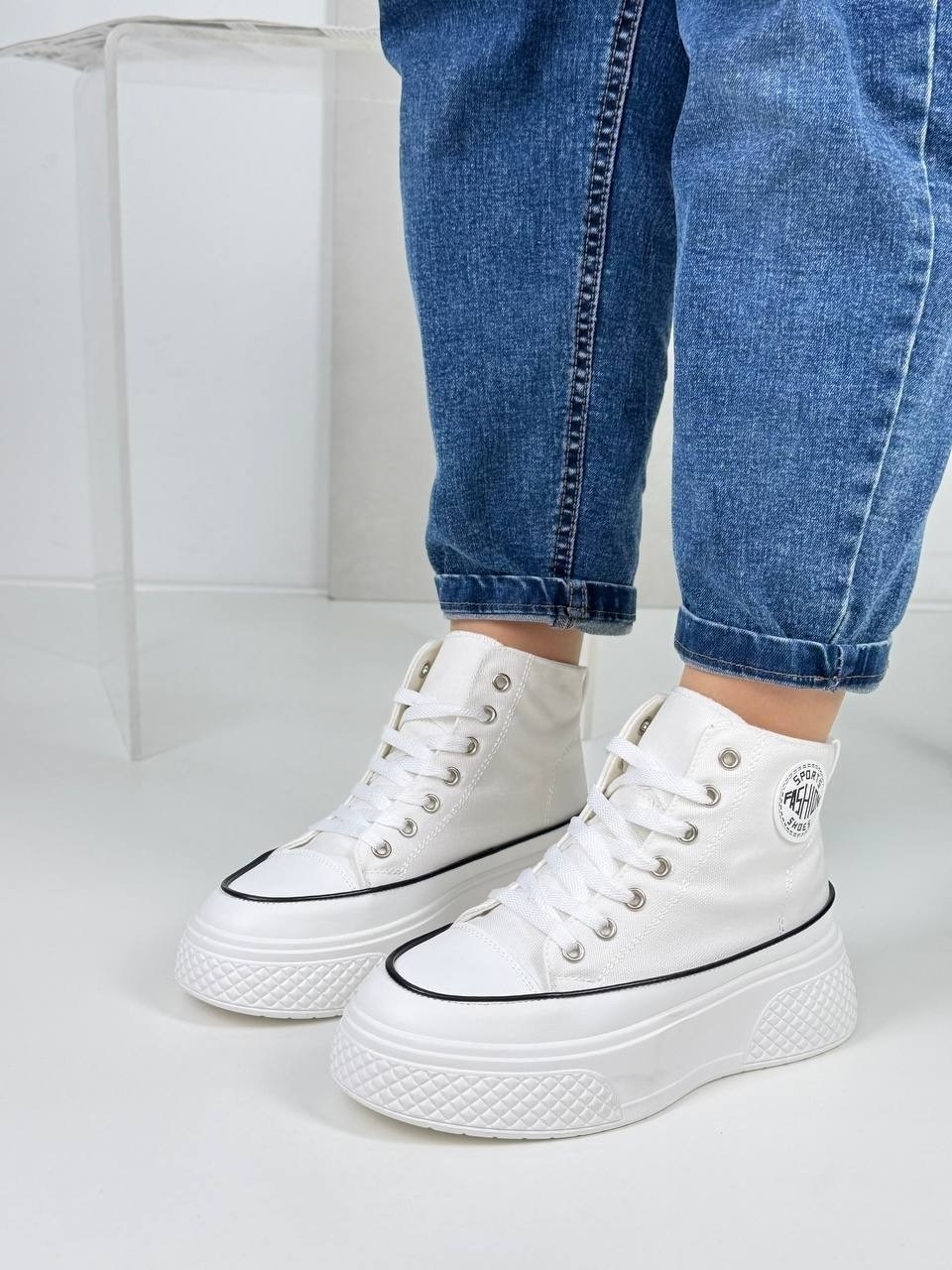 кеды женски,,женские высокие кеды,белые кеды,белые женские кеды